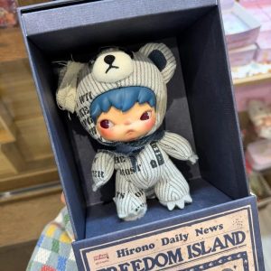 POP MART hirono daily news freedom island plushiependant dolls(brand new with shrink)