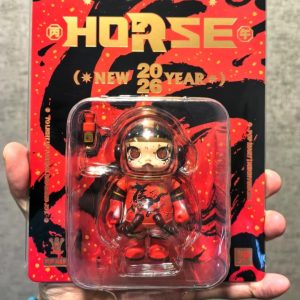 POP MART megaspace molly 100% horse new year collectibles figure(brand new blistercard)